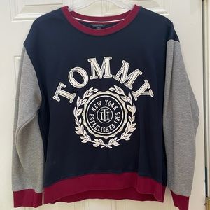 Tommy Hilfiger sweatshirt